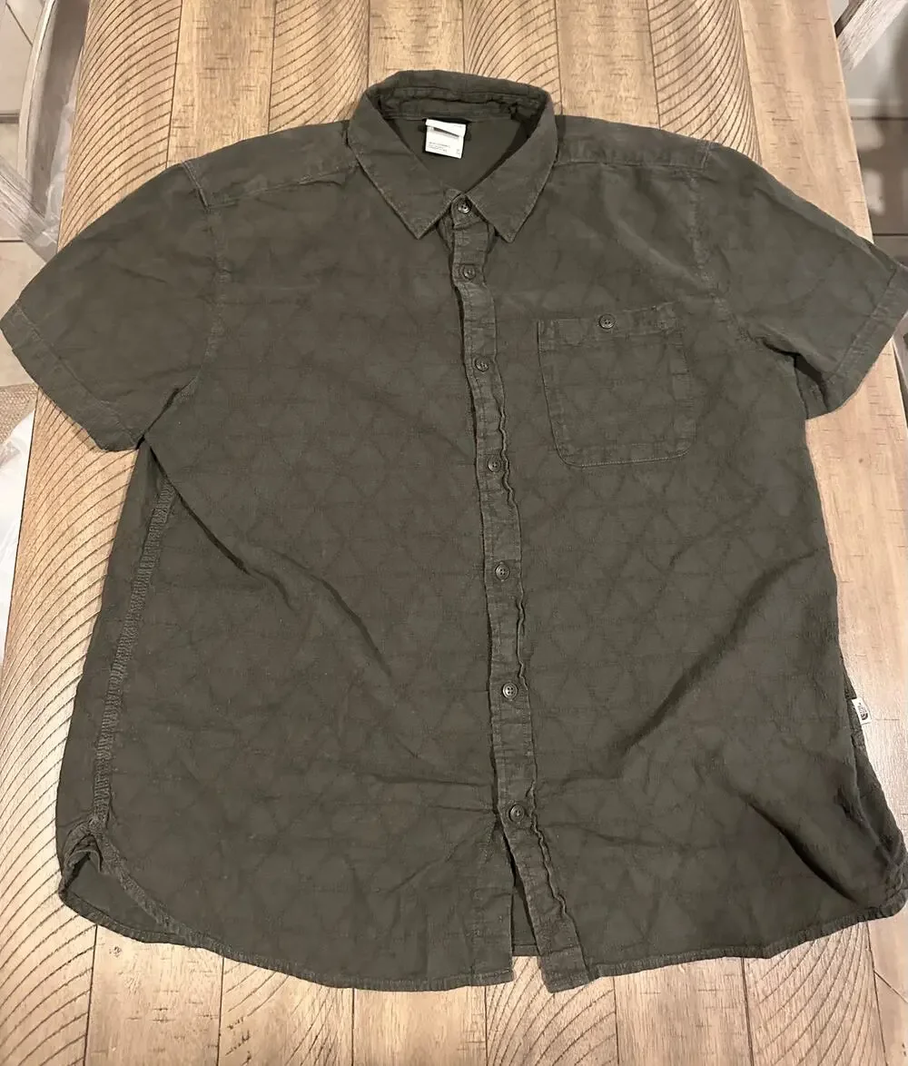The North Face Men's Green Short Sleeve Button-Down Shirt Size XL Cotton Hemp